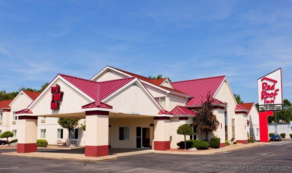 Red Roof Sandusky - Motel Milan